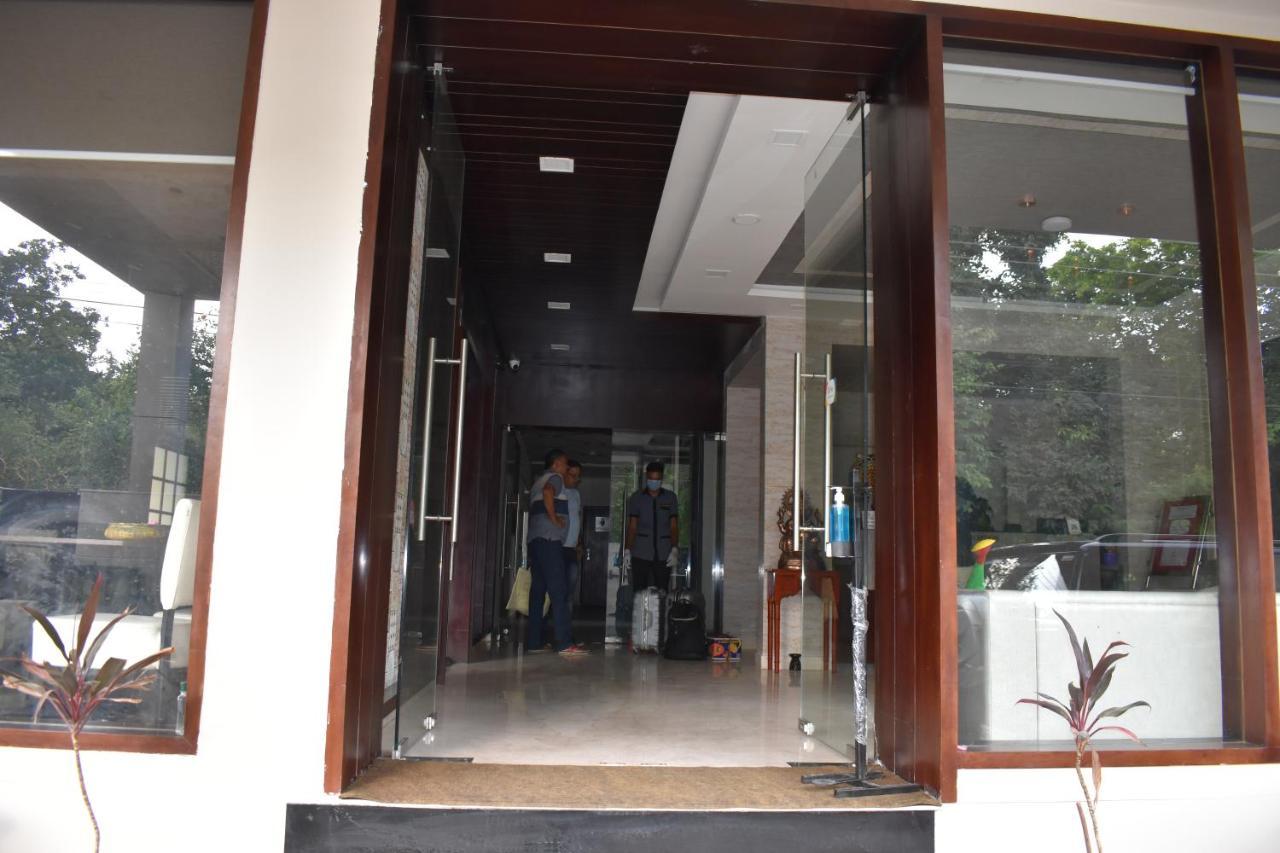 Hotel Siddhartha Inn Udajpur Zewnętrze zdjęcie