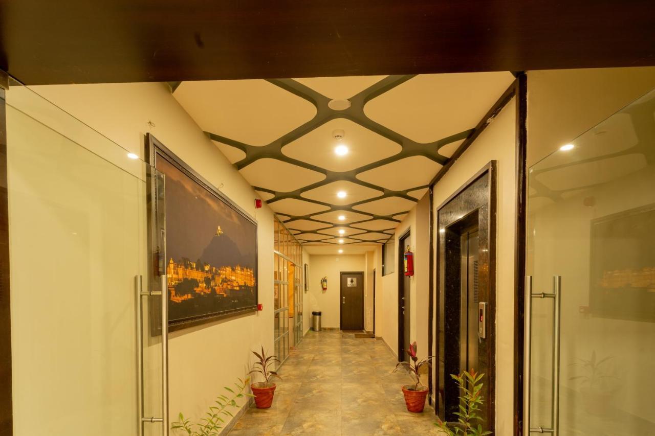 Hotel Siddhartha Inn Udajpur Zewnętrze zdjęcie