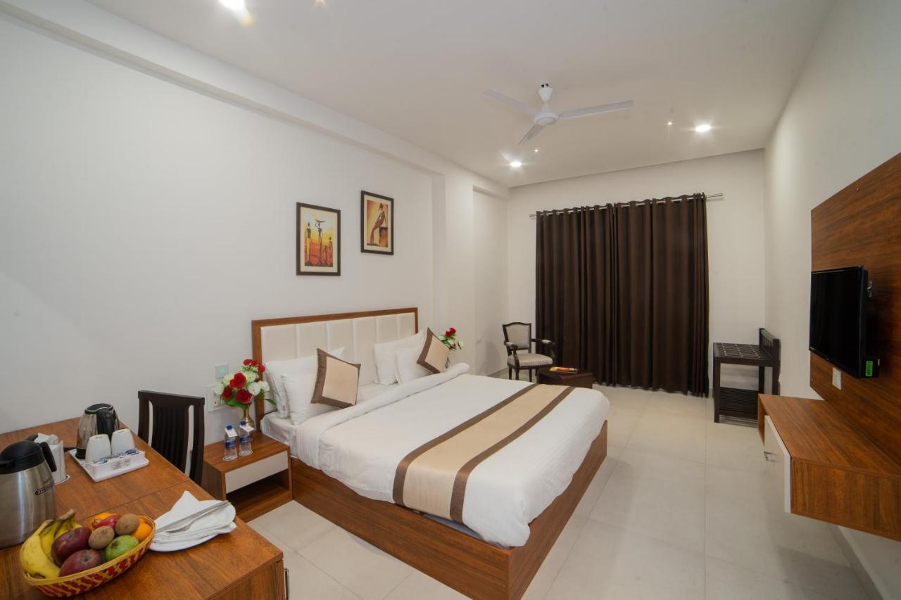 Hotel Siddhartha Inn Udajpur Zewnętrze zdjęcie